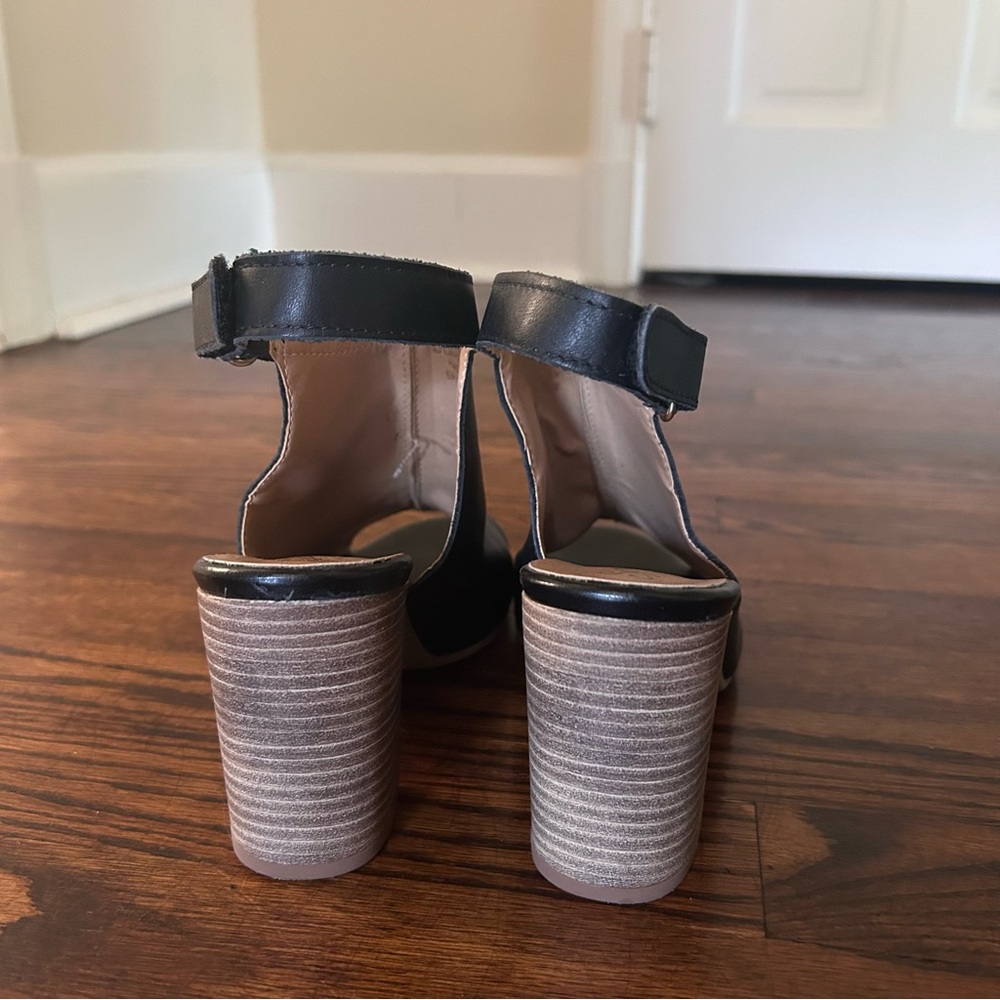Seychelles Black Peep Toe Leather High Heel Sandals Size 8 - Picture 4 of 10